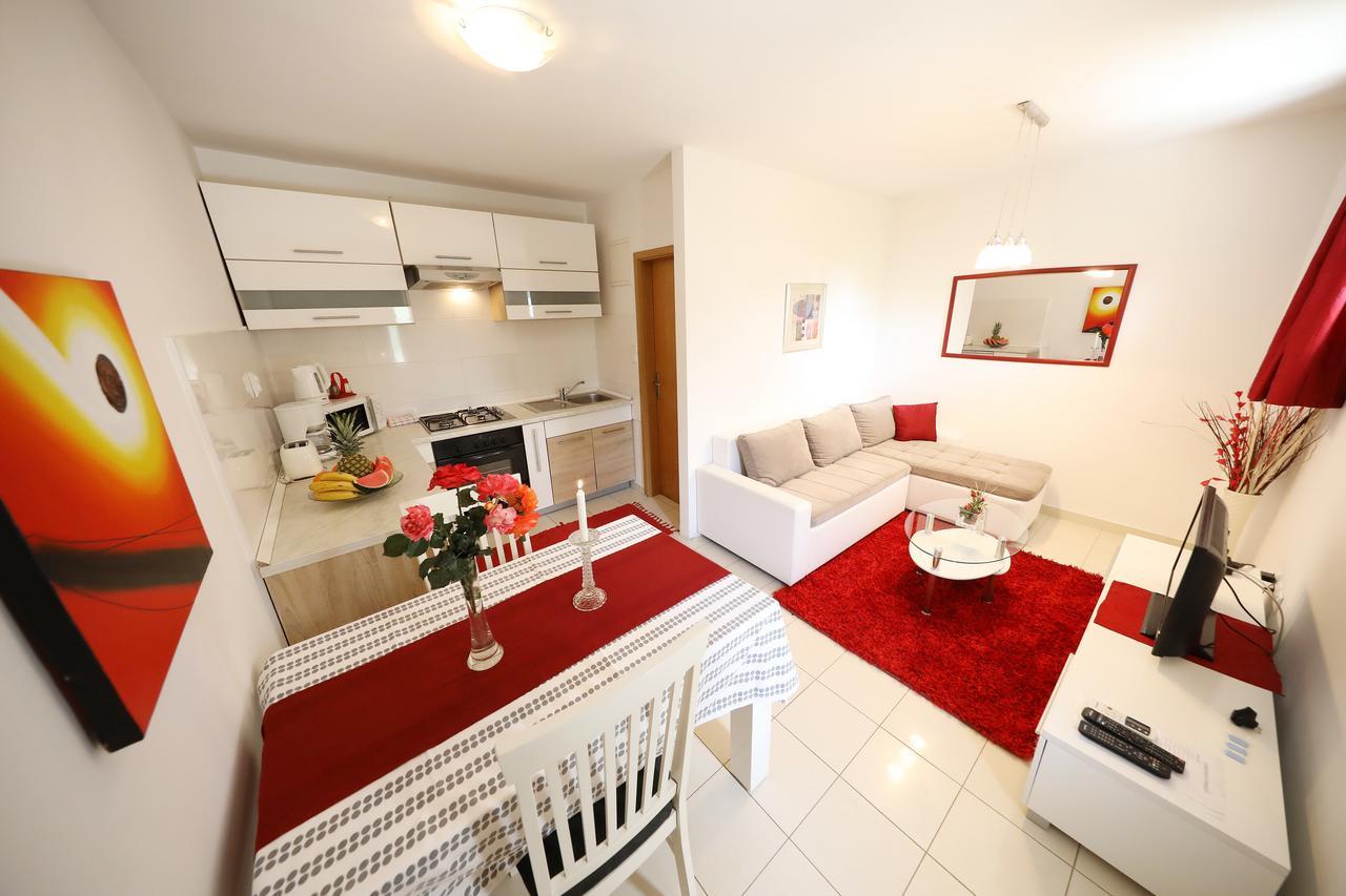 Apartments Mirakul Ζαντάρ Εξωτερικό φωτογραφία